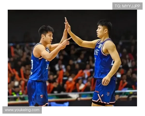 CBA山东队对阵深圳队精彩视频回顾与赛后分析